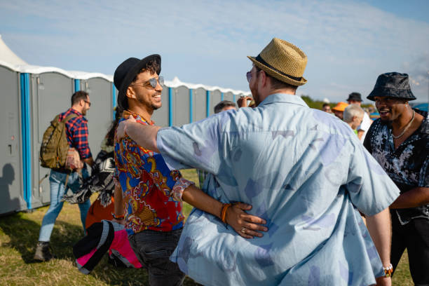 Best High-end porta potty rental  in Clarkson, KY